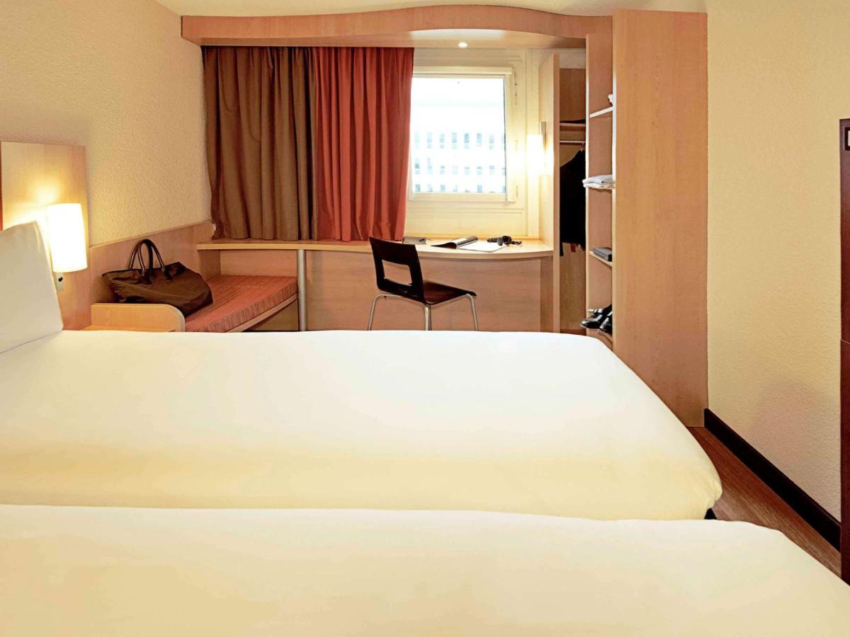 Ibis Poitiers Beaulieu Hotel Exterior photo